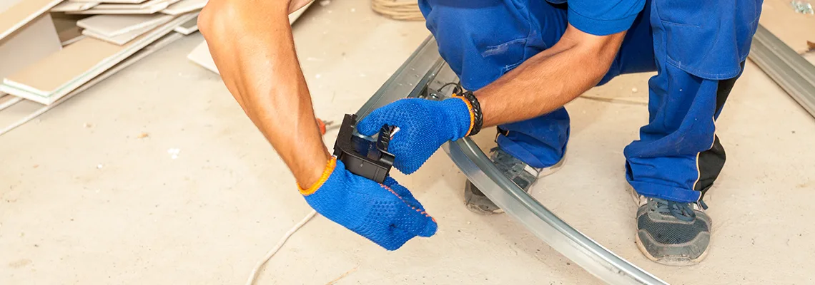 Fix Garage Door Panel in Gravenhurst, Ontario