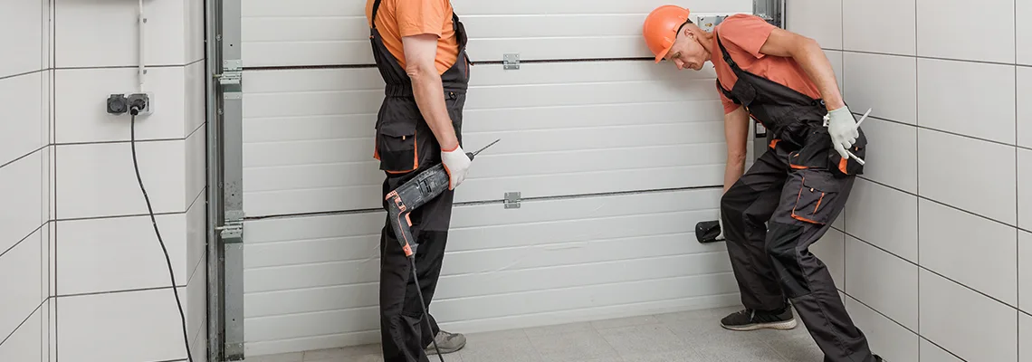Fix Commercial Garage Door Issues in Gravenhurst, Ontario