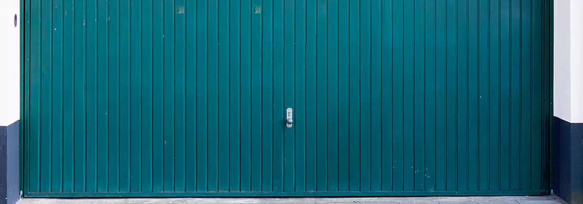 Vinyl Garage Doors Repair Specialists in Gravenhurst, ON
