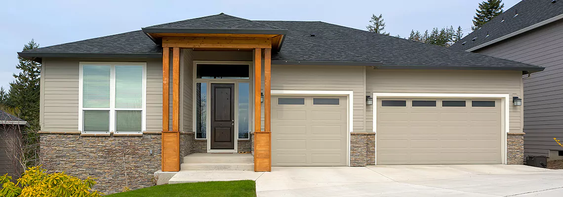 Repair Shaky Garage Door When Closing in Gravenhurst, Ontario