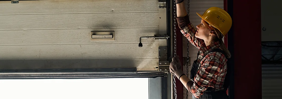 Commercial Garage Door Installation Expert in Gravenhurst, Ontario