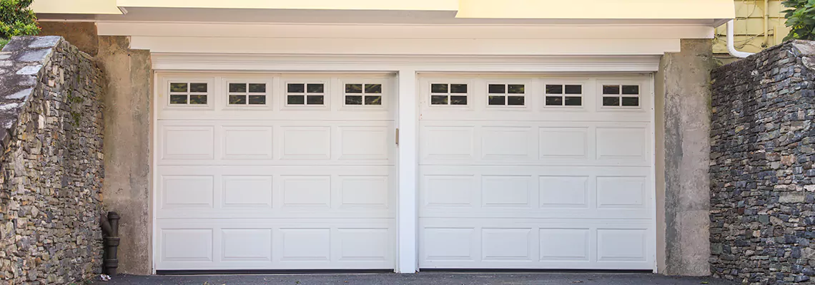 Windsor Wood Garage Doors Installation in Gravenhurst, ON